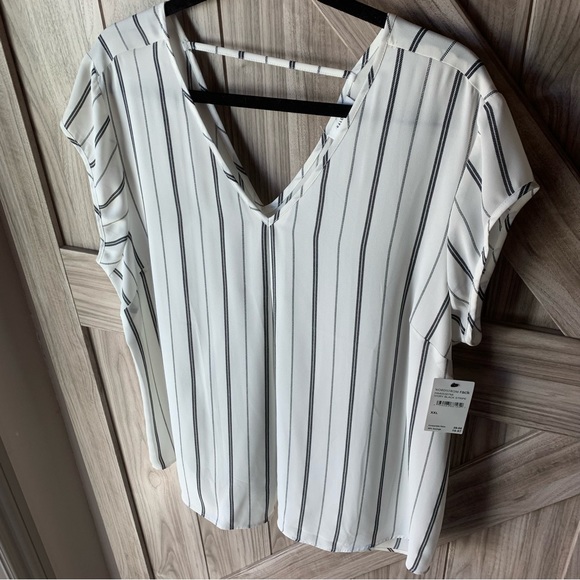 NWT - Halogen Striped Blouse - Picture 3 of 7